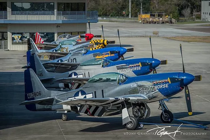 Aircraft series in row