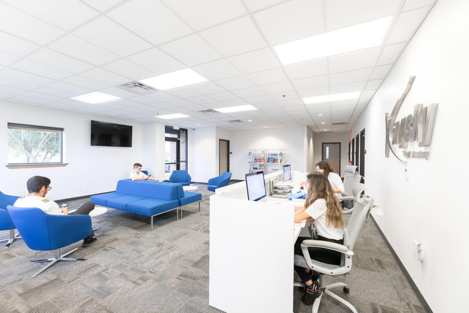 Understanding the B737300 Type Rating Cost at Kingsky Flight Academy